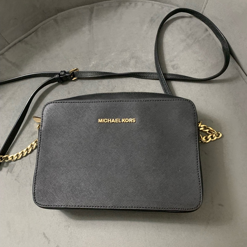 Jet set bag